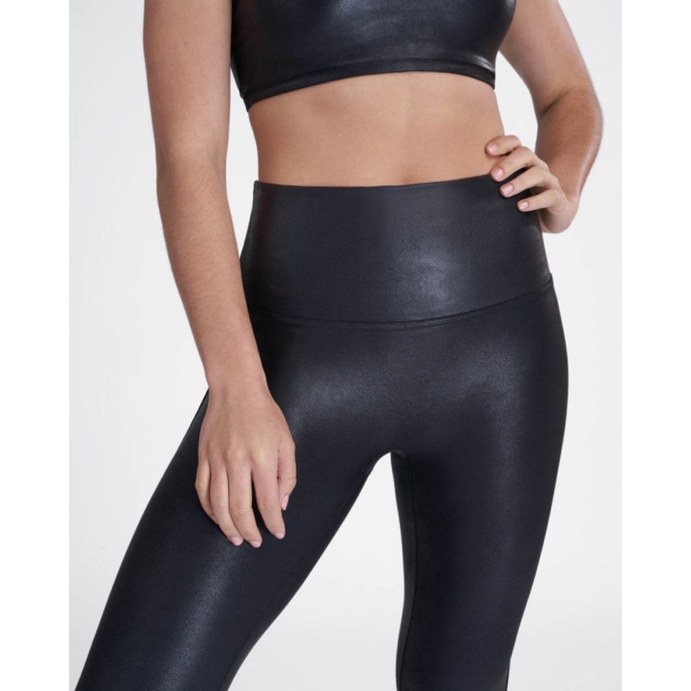 NWOT Spanx Faux Leather Active Leggings